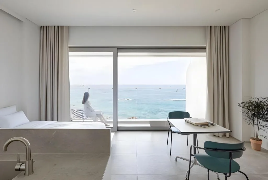 고성 아야트B (Goseong Ayat B) - 속초 토성면 고성 아야트B 빔프로젝터와 전망을 자랑하는 객실 리뷰