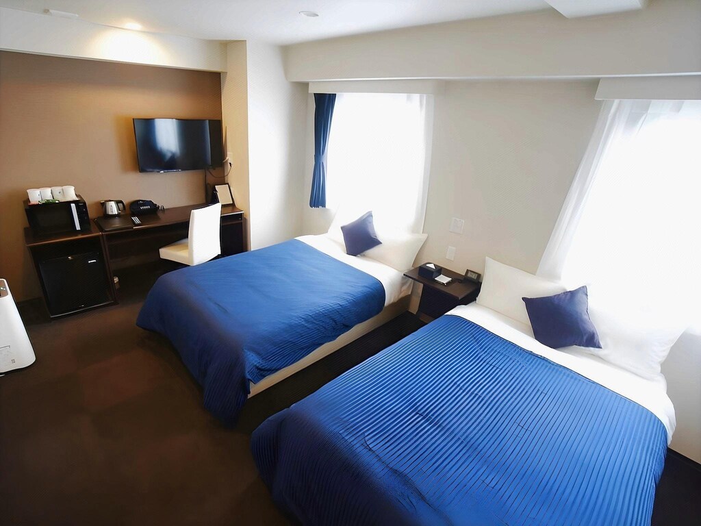 호텔 라이브맥스 카사이 에키마에 (Hotel Livemax Kasai Ekimae) 위치 및 접근성