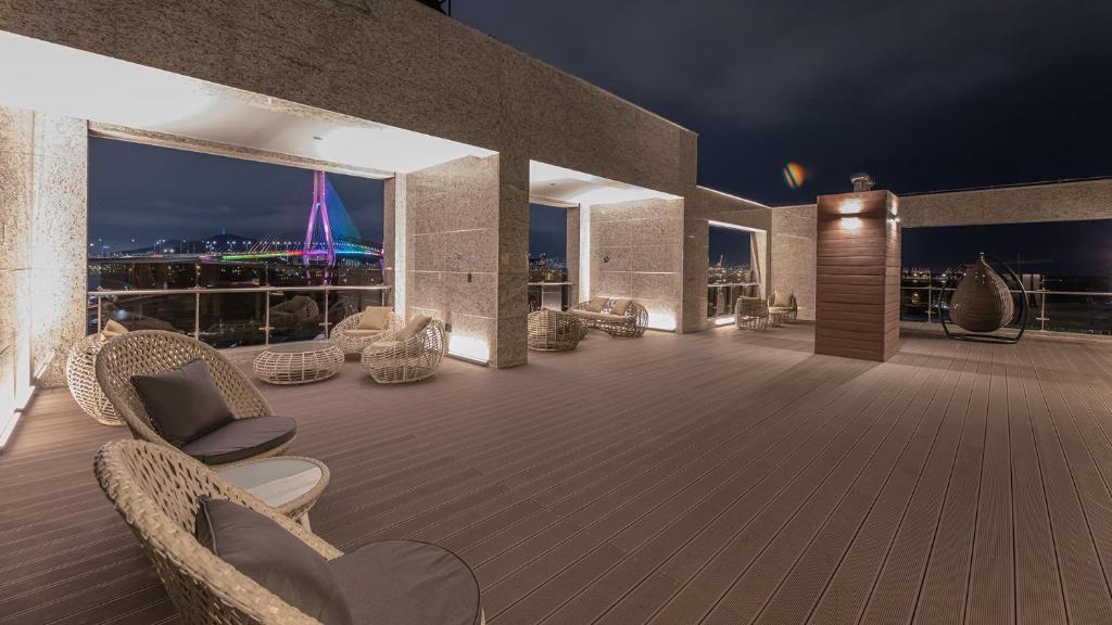 그랜드베른호텔 (Grand Bern Hotel) 객실 및 시설