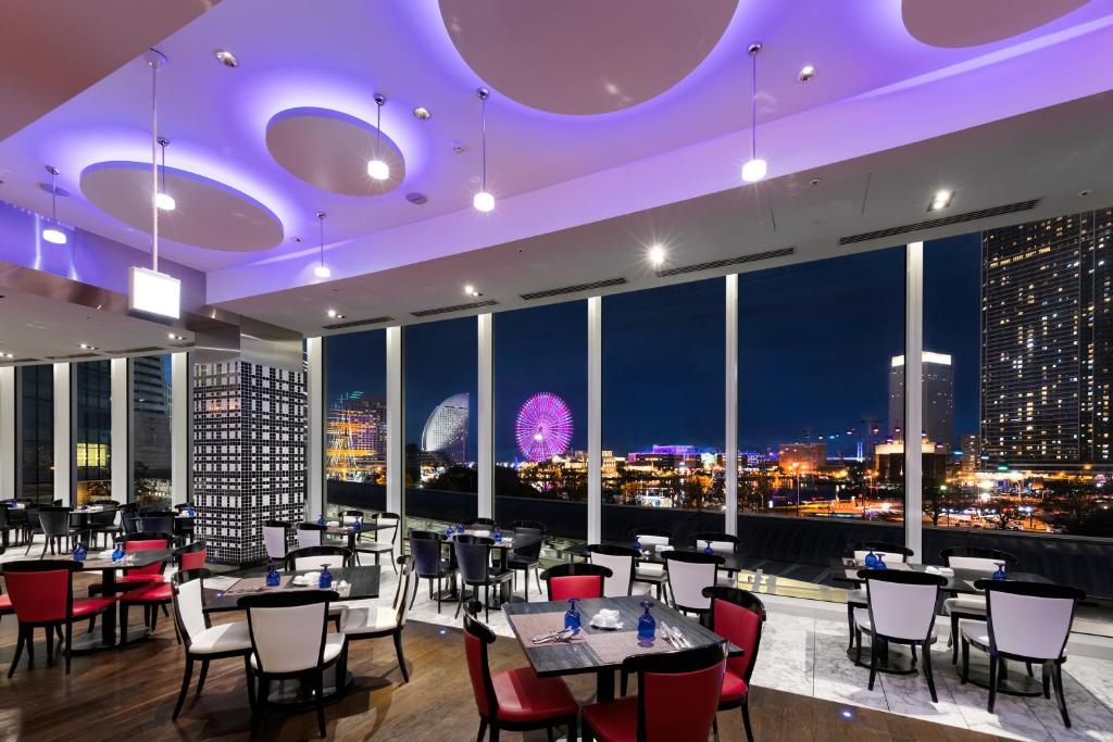 뉴 오타니 인 요코하마 프리미엄 (New Otani Inn Yokohama Premium) 객실 및 시설