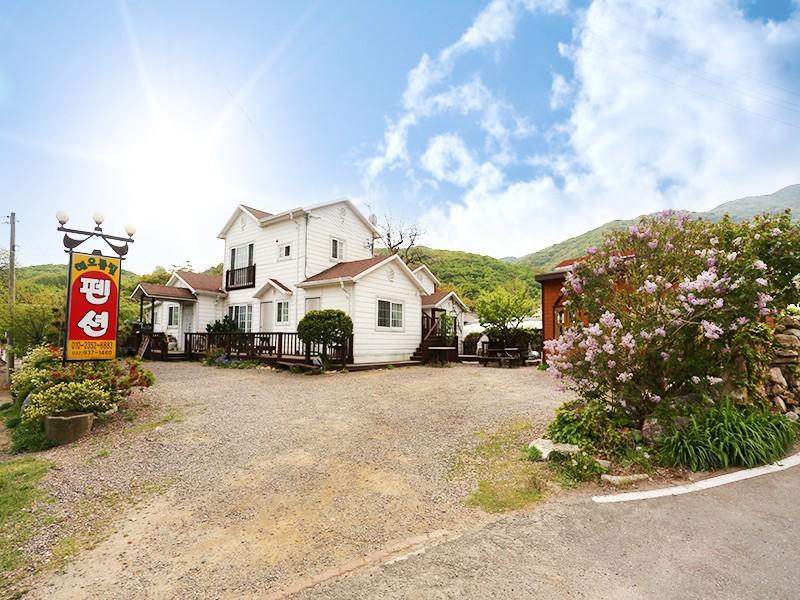 강화도 해오름빛펜션 (Ganghwado Haeoreumbit Pension) 객실 및 시설