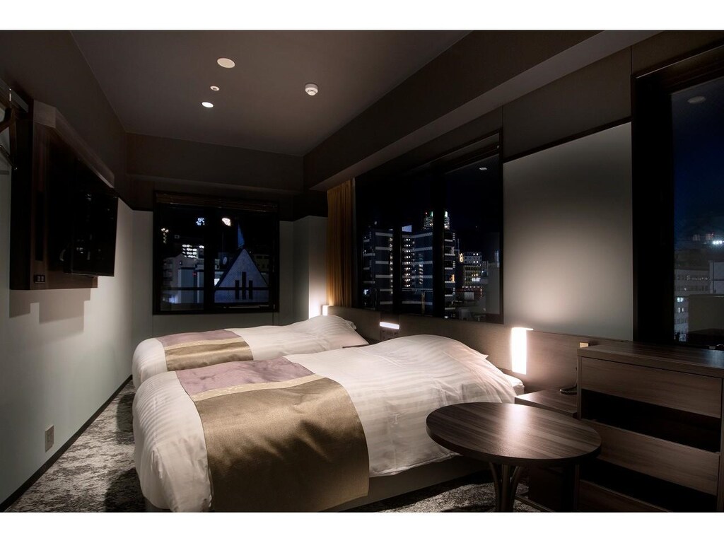 고베 플라자 호텔 웨스트 (Kobe Plaza Hotel West) 위치 및 접근성