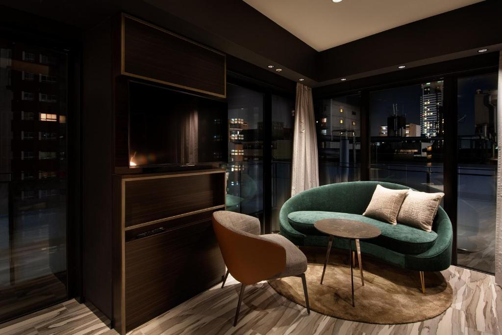 고베 플라자 호텔 웨스트 (Kobe Plaza Hotel West) 객실 및 시설