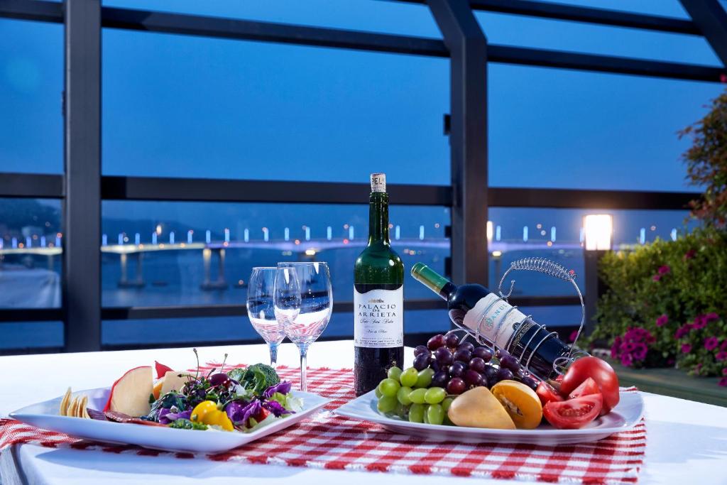 부산비치호텔 부산송도 (Busan Beach Hotel Busan Songdo) 객실 및 시설