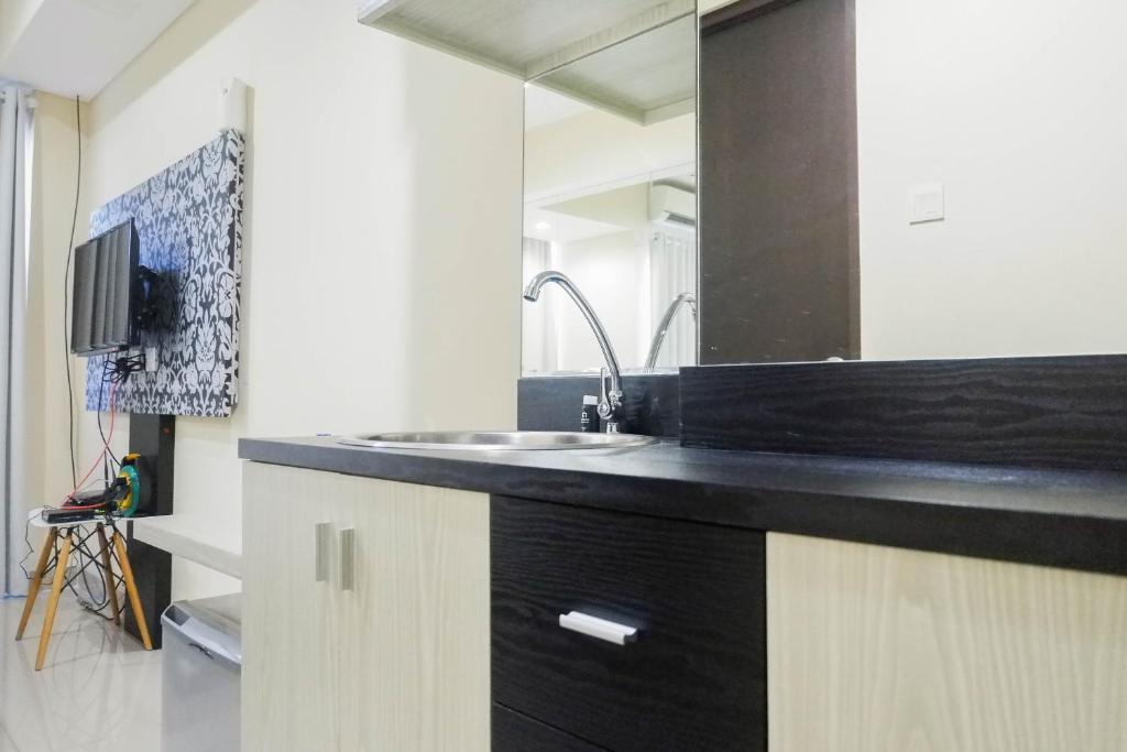 Cozy Studio at Tamansari Papilio Apartment By Travelio 서비스 품질