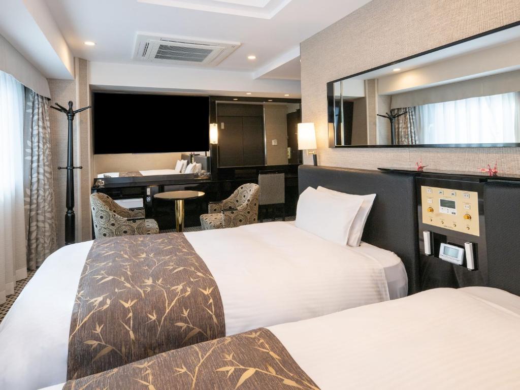 APA 호텔 닌교초 에키히가시 (APA Hotel Ningyocho Ekihigashi) 위치 및 접근성