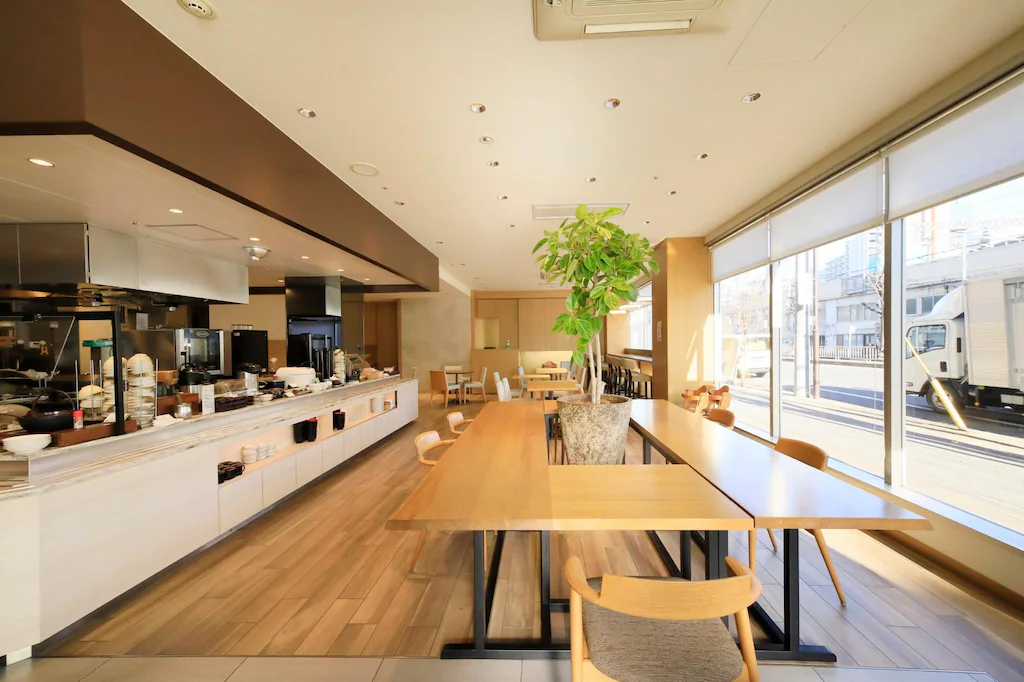 리치몬드 호텔 나고야 신칸센구치 (Richmond Hotel Nagoya Shinkansenguchi) 객실 및 시설