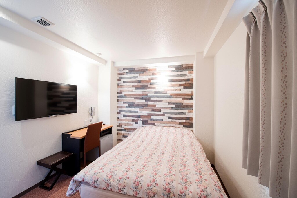 요코하마 타운 호텔 (Yokohama Town Hotel) 위치 및 접근성