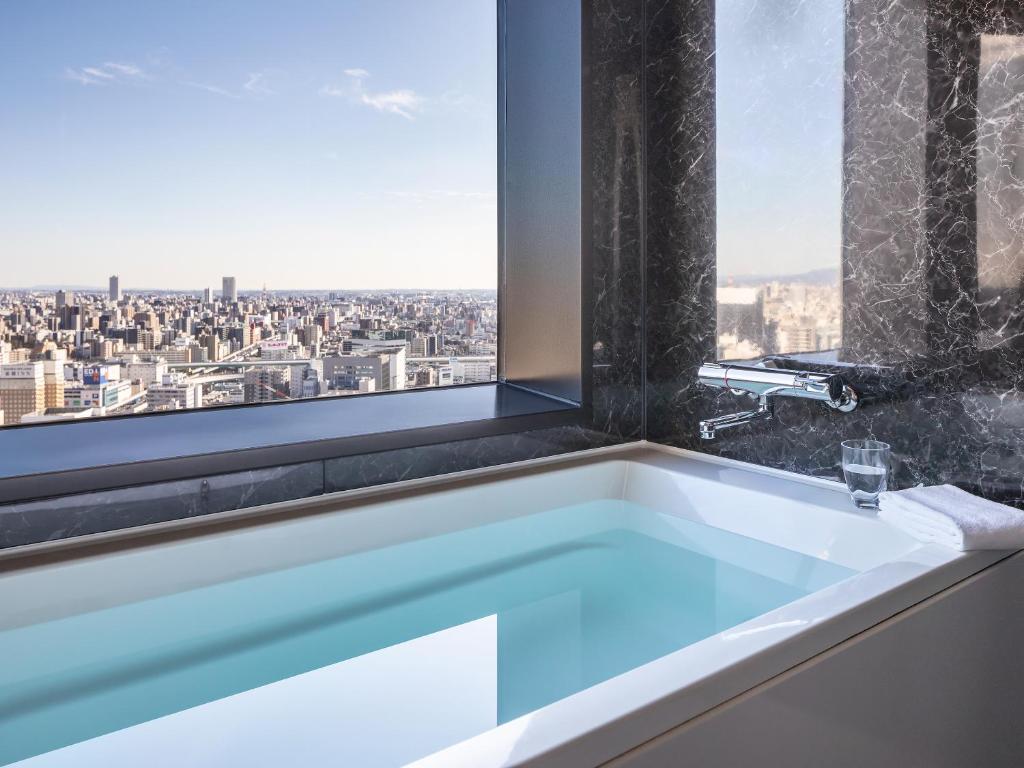 미쓰이 가든 호텔 나고야 프리미어 (Mitsui Garden Hotel Nagoya Premier) 위치 및 접근성