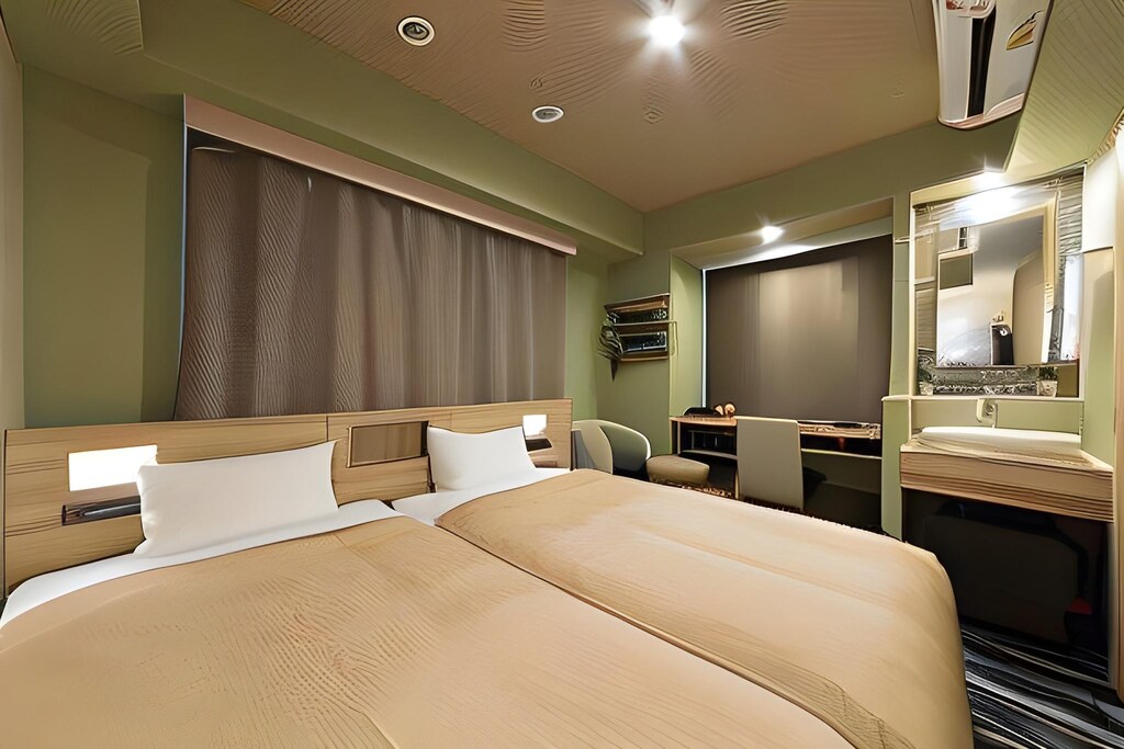 산코인 교토 하치조구치 미야비 시키노유 (Sanco Inn kyoto-Hachijoguchi miyabi Shikinoyu) 위치 및 접근성