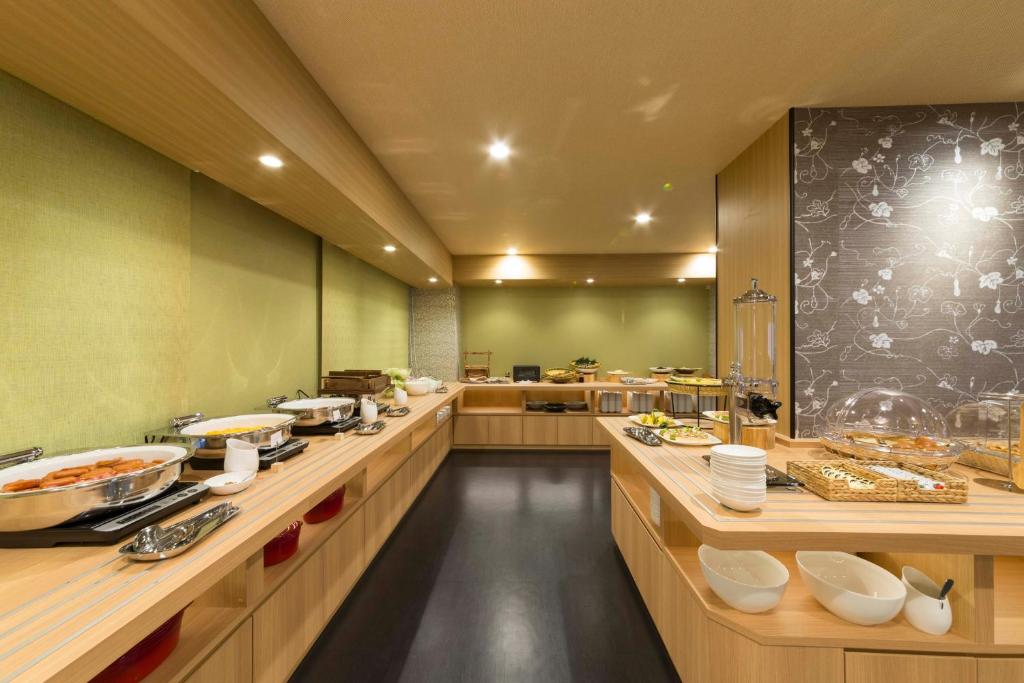 산코인 교토 하치조구치 미야비 시키노유 (Sanco Inn kyoto-Hachijoguchi miyabi Shikinoyu) 객실 및 시설