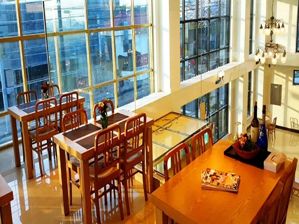 리시온 호텔 (Rezion Hotel) 객실 및 시설