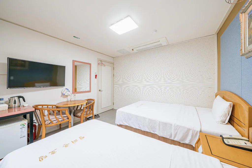 참피온 호텔 (Champion Hotel) 호텔 전경