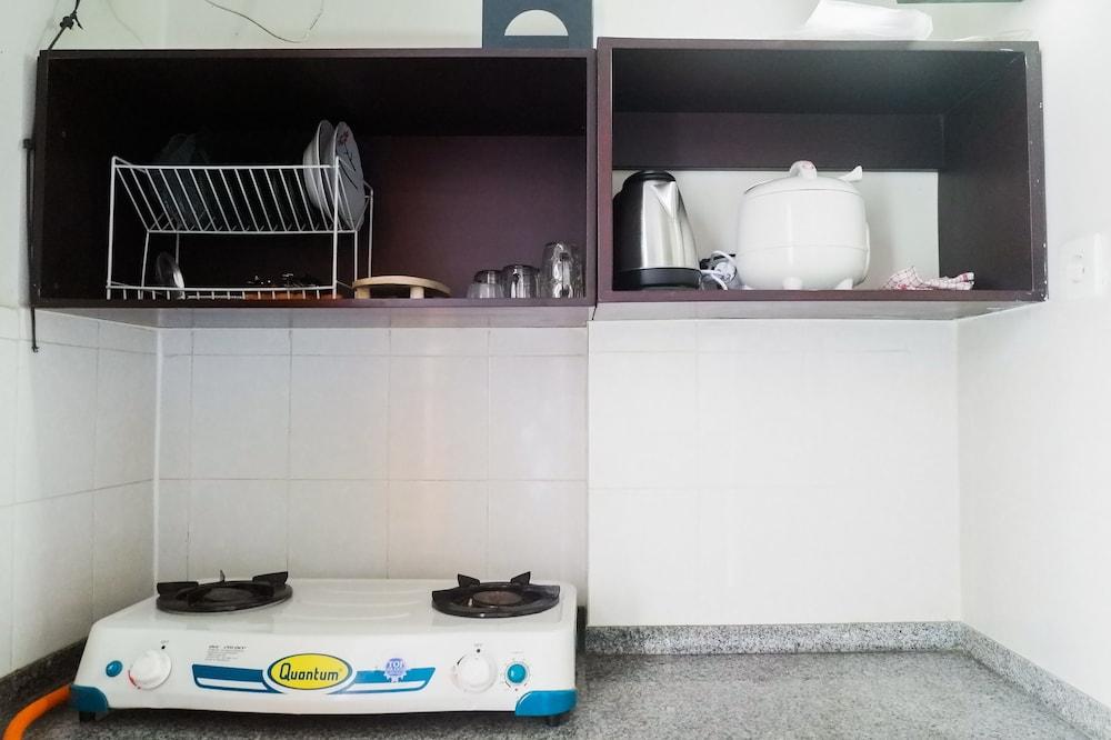 Pool View 2Br at Dian Regency Apartment 서비스 품질