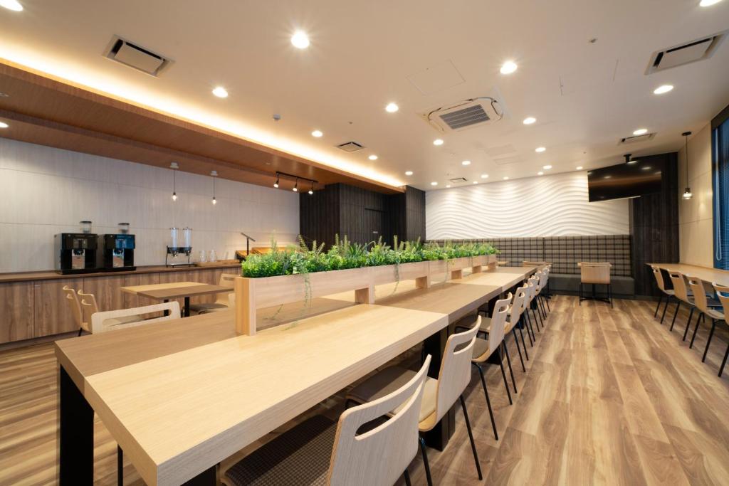 R&B 호텔 나고야에키마에 (R&B Hotel Nagoyaekimae) 객실 및 시설