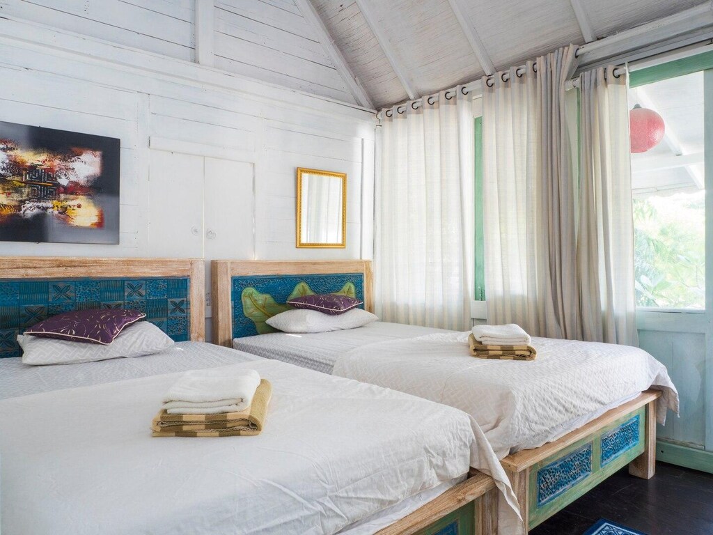 Rumah Desa 4 Room Villa with AC/hot water & pool 위치 및 접근성