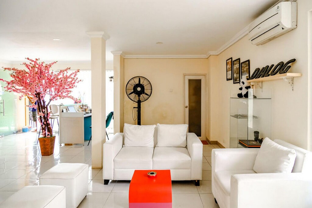 폰독 말라바르 미트라 레드도즈 (Pondok Malabar Mitra RedDoorz) 위치 및 접근성