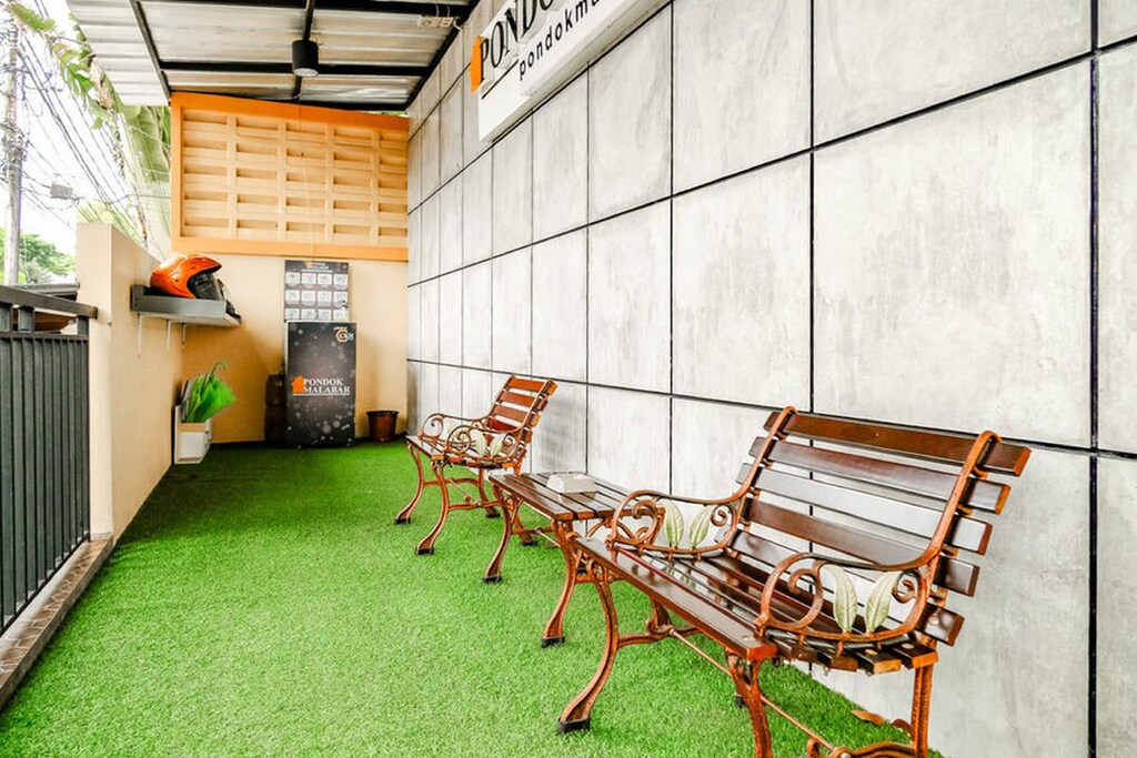 폰독 말라바르 미트라 레드도즈 (Pondok Malabar Mitra RedDoorz) 객실 및 시설