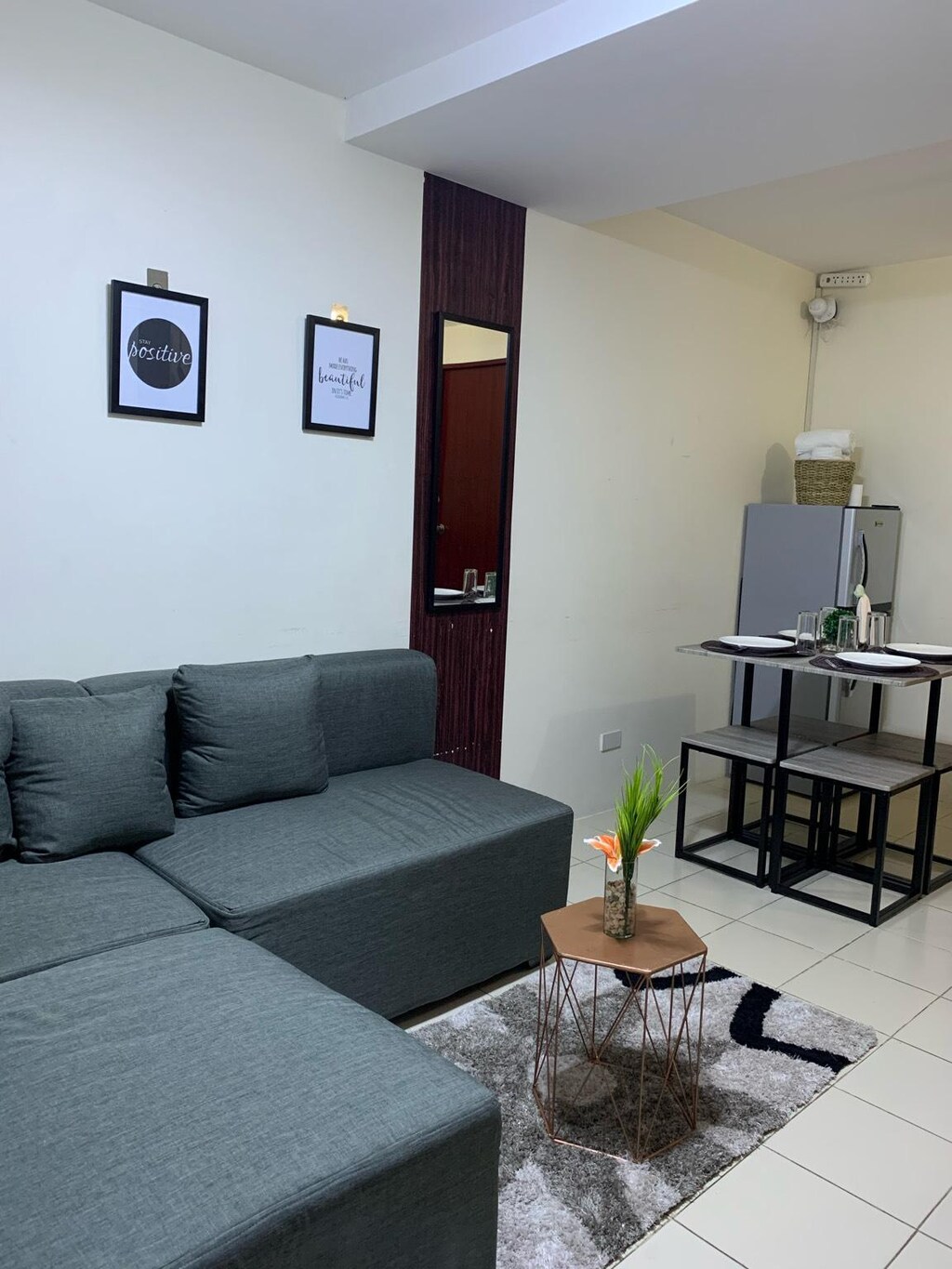 칼로오칸의 아파트먼트 (30m², 침실 2개, 프라이빗 욕실 1개) (Minimalist 2BR) 위치 및 접근성