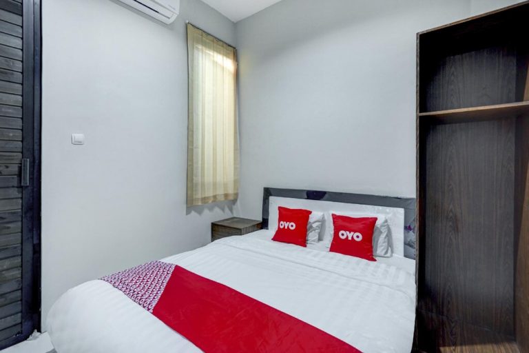 수라바야 오요 90154 아누그라 Rr 샤리아 호텔 리뷰 2026