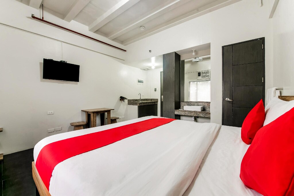 오요 136 리걸 레지던스 (OYO 136 Regal Residences) 위치 및 접근성