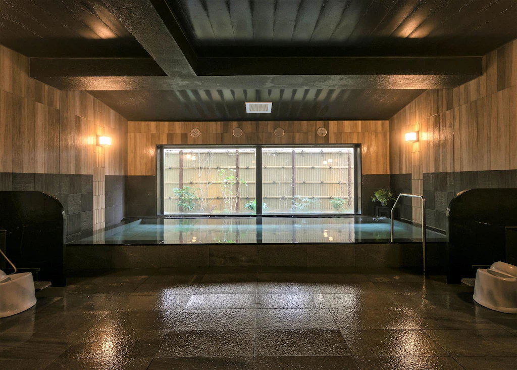 호텔 루트 인 쿠마모토 에키매 (Hotel Route Inn Kumamoto Ekimae) 객실 및 시설