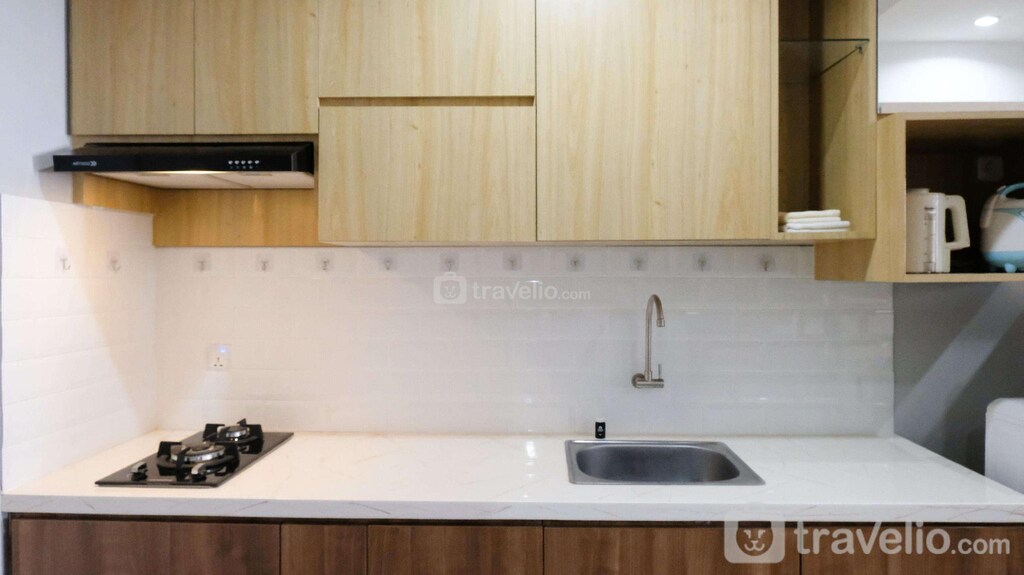 Best Deal Studio Grand Sungkono Lagoon By Travelio 객실 및 시설