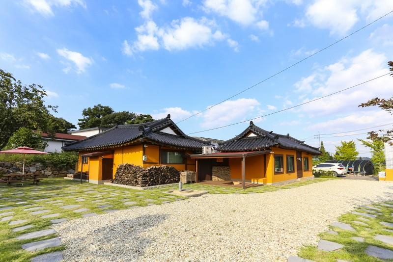 강화도 황금빛펜션 (Ganghwado Hwanggeumbit Pension) 호텔 전경
