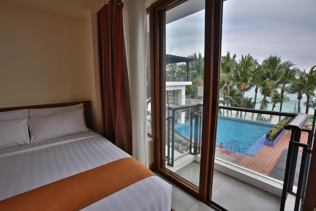 크라운 리젠시 리조트 (Crown Regency Beach Resort) 서비스 품질