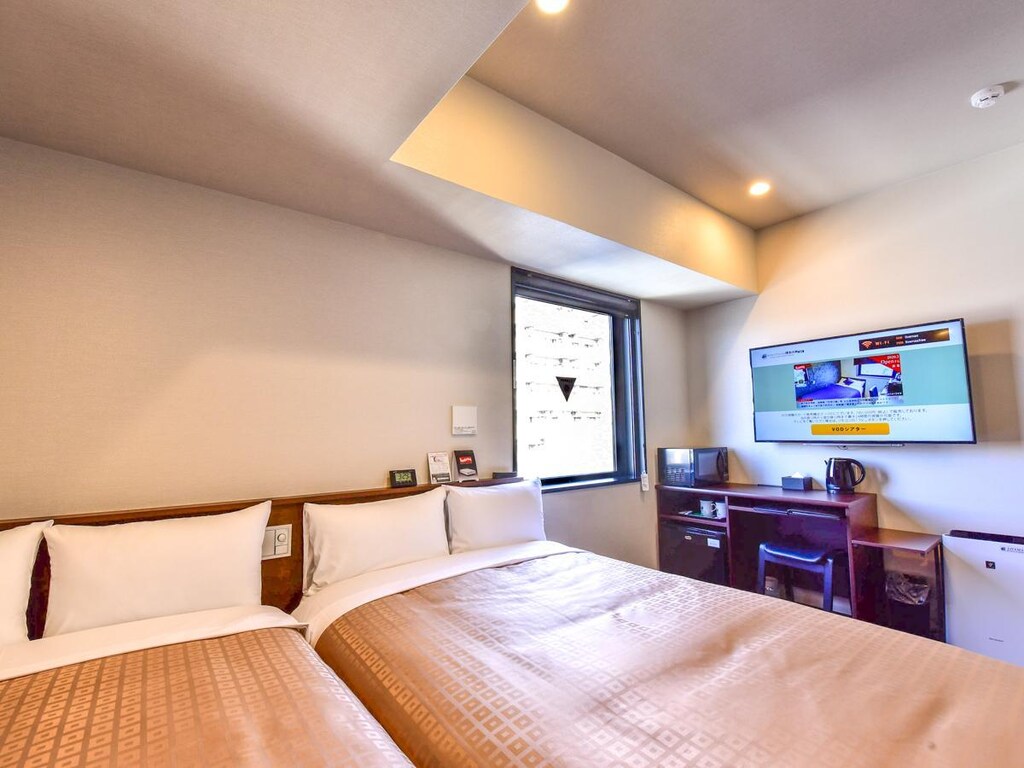 Hotel Livemax Hakata Nakasu 위치 및 접근성