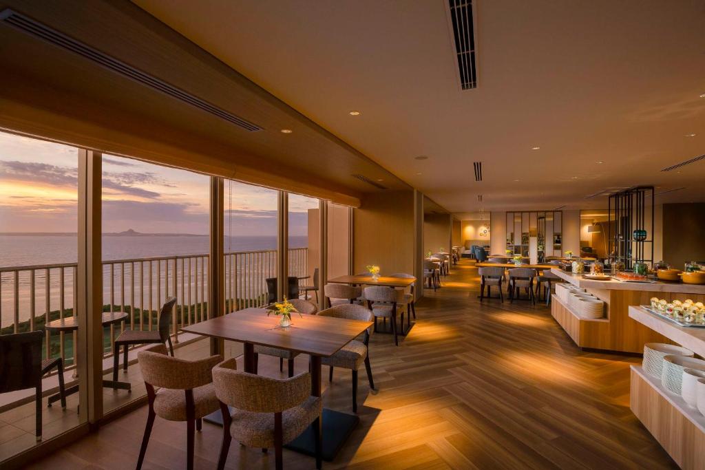 힐튼 오키나와 세소코 리조트 (Hilton Okinawa Sesoko Resort) 객실 및 시설