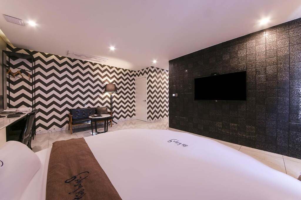 호텔 부티크나인 능동 (Hotel Boutique 9 Neung-dong) 객실 및 시설