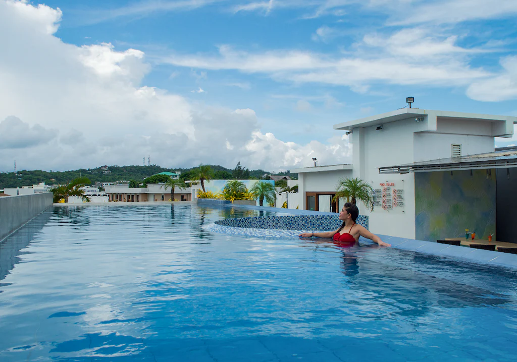 알로하 보라카이 호텔 (Aloha Boracay Hotel) 호텔 전경