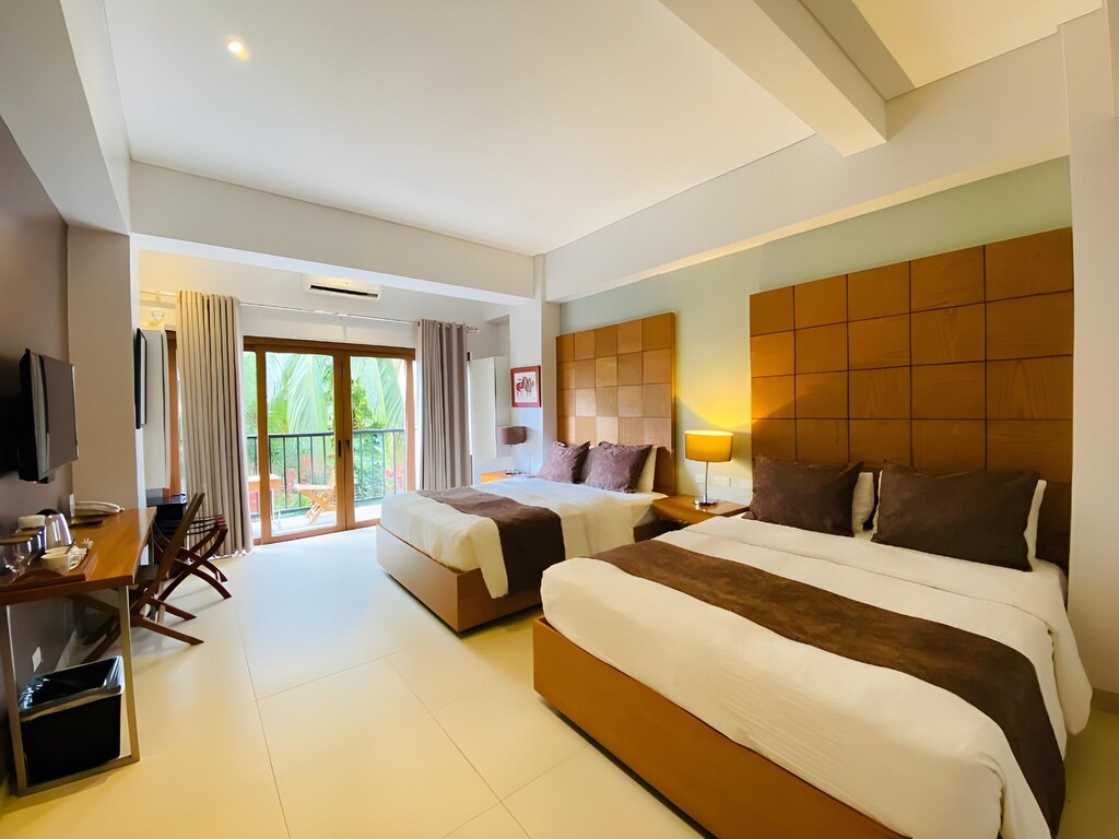 알로하 보라카이 호텔 (Aloha Boracay Hotel) 위치 및 접근성