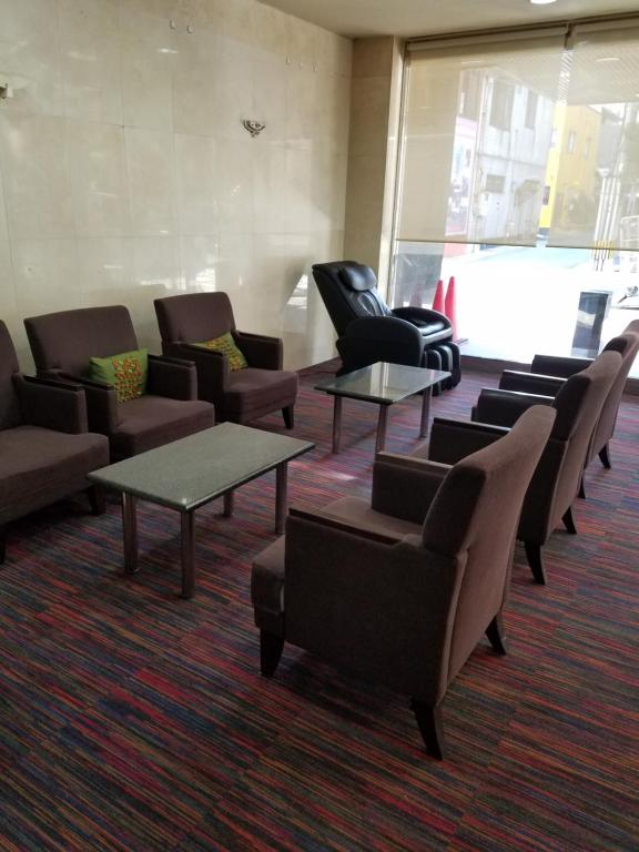 호텔 크라운 힐 구마모토 (Hotel Crown Hills Kumamoto) 객실 및 시설