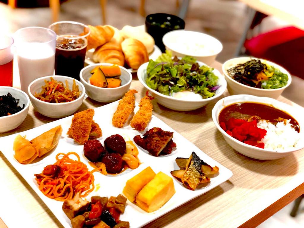 APA 호텔 가고시마 텐몬칸 (APA Hotel Kagoshima Tenmonkan) 객실 및 시설
