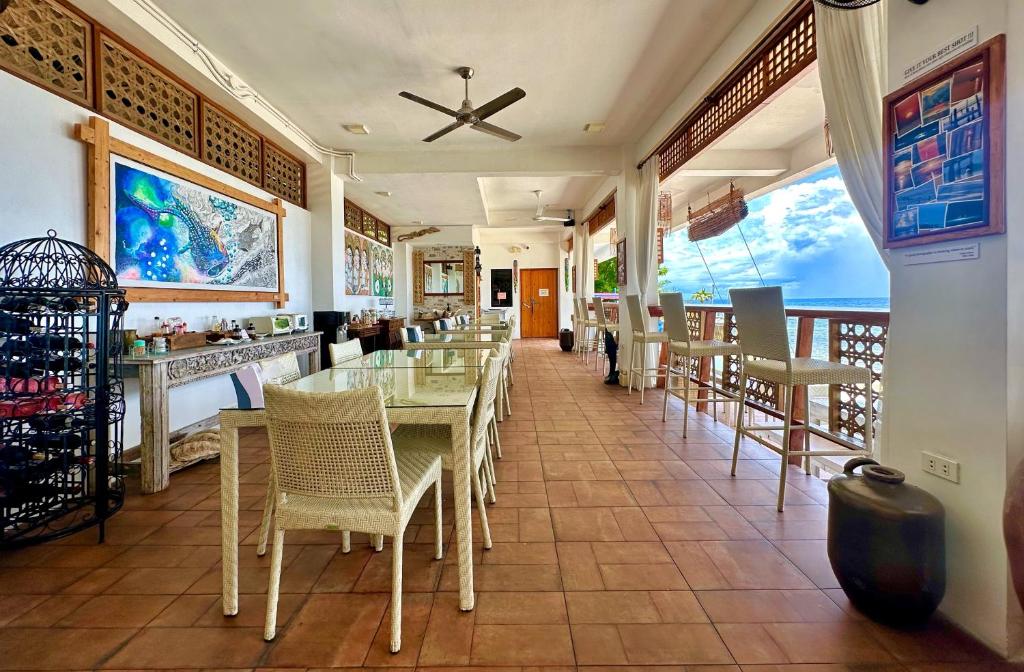 오슬롭 웨일 샤크 리조트 (Oslob Whale Shark Resort) 서비스 품질