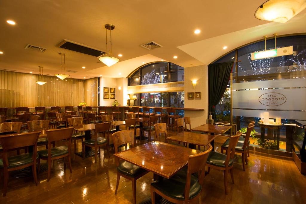 듀크스 호텔 하카타 (Dukes Hotel Hakata) 객실 및 시설