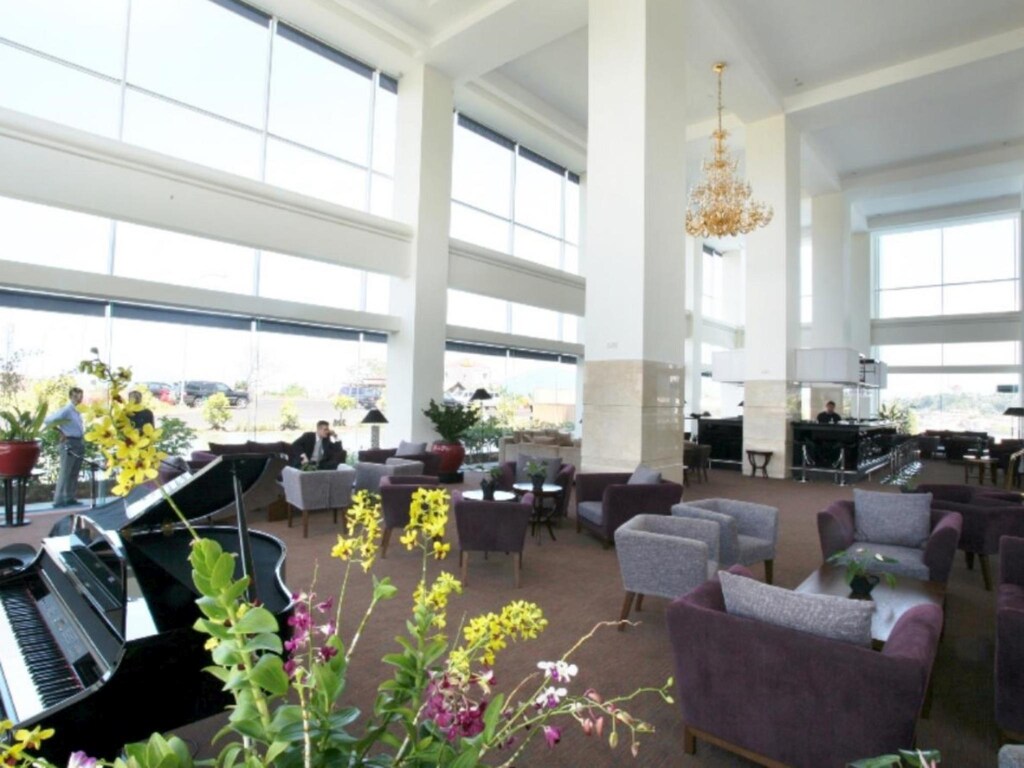 신테사 반도 호텔 (Sintesa Peninsula Hotel) 객실 및 시설