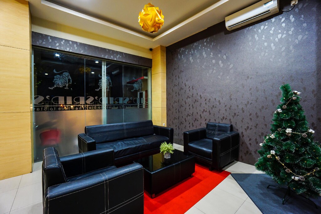 Hotel O Manado near Gereja Advent Tikala Baru formerly Rid's Hotel 객실 및 시설