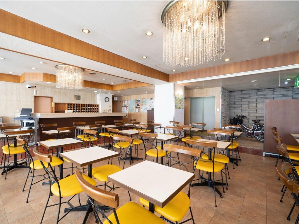 Hotel Econo Higashi Kanazawa 객실 및 시설