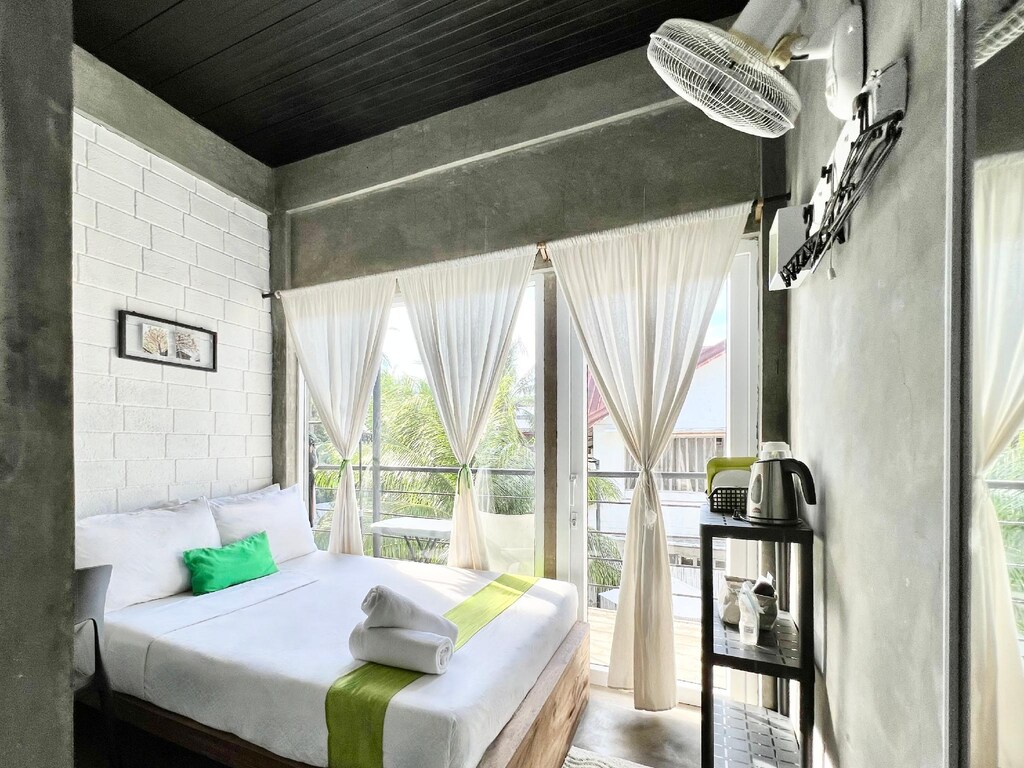 보라카이 발코니 인 (Boracay Balcony Inn) 위치 및 접근성
