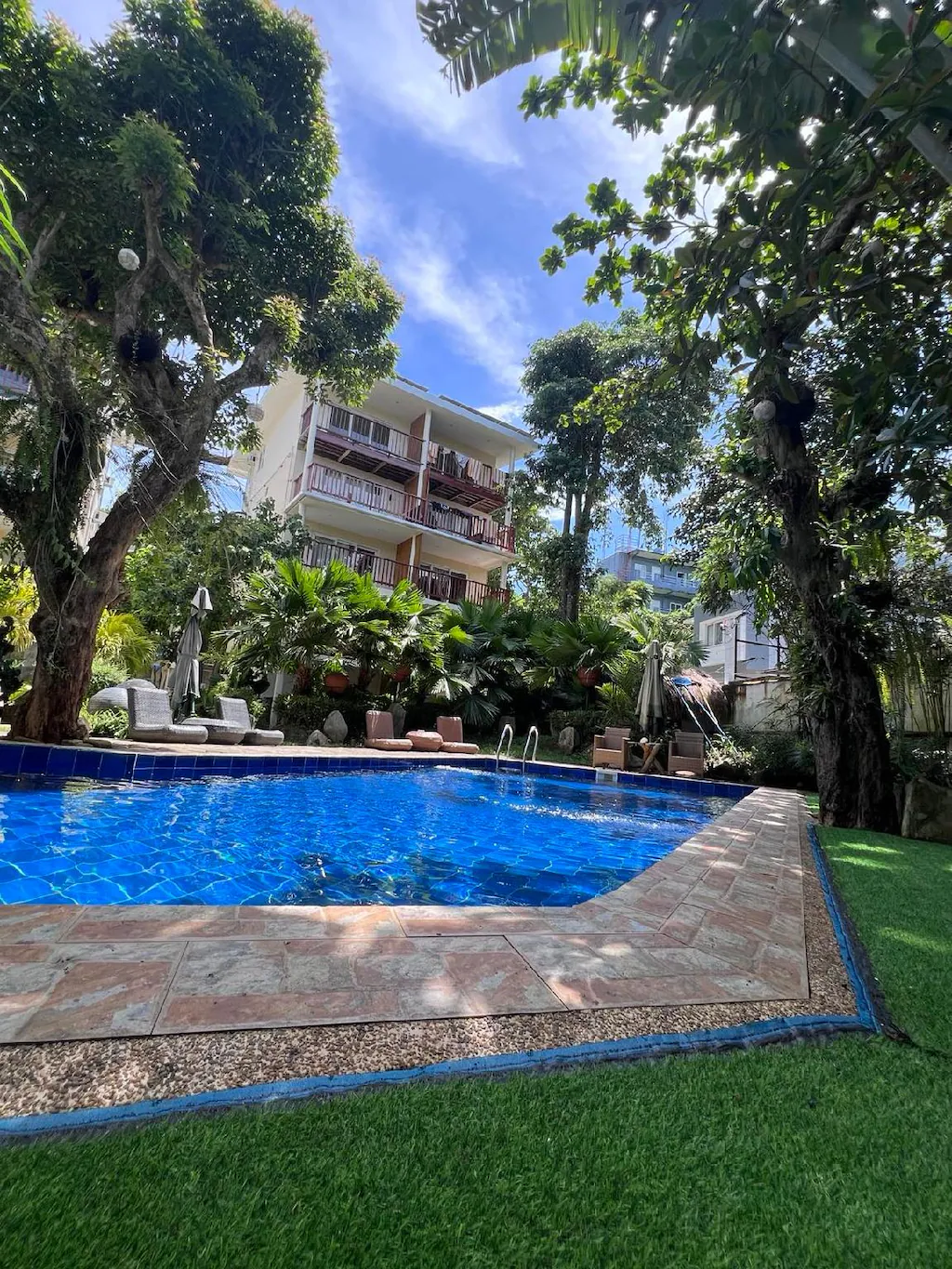 보라카이 아모르 아파트먼트 (Boracay Amor Apartments) 호텔 전경