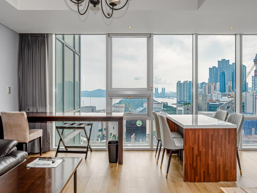 해운대 씨클라우드 호텔 레지던스 (Haeundae Seacloud Hotel Residence) 위치 및 접근성