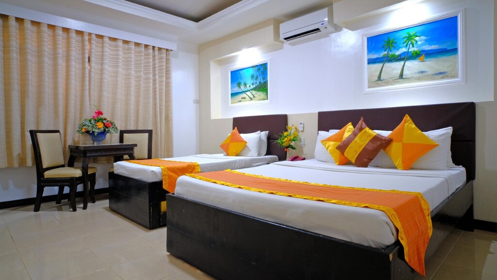 보라카이 홀리데이 리조트 (Boracay Holiday Resort) 위치 및 접근성