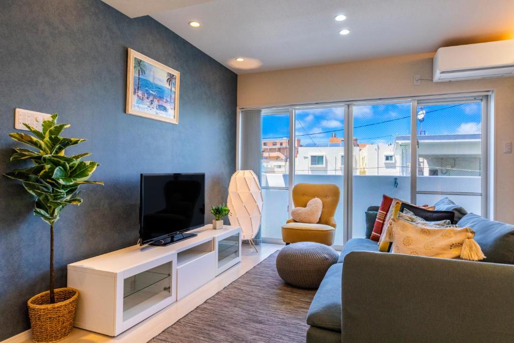 Condominium Luana 築浅2LDK 宮城海岸徒歩2分 American Village 車で10分 (Condominium Luana 築浅2LDK 宮城海岸徒歩2分 American Village 車で10分) 호텔 전경