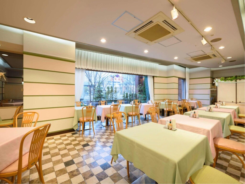 hotel sendai gardenpalace 객실 및 시설