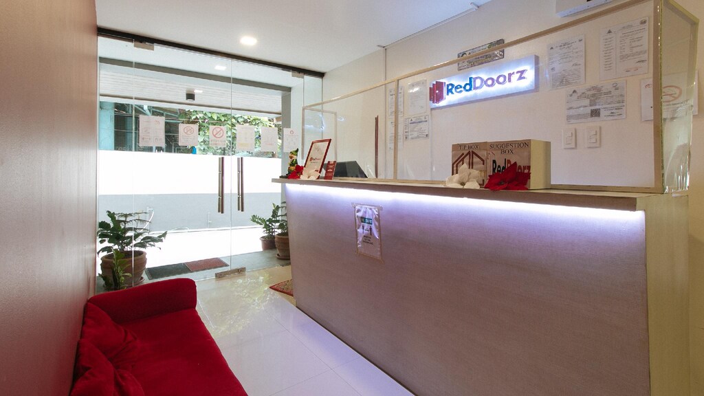 레드도어즈 @ 펀우드 가든 케손 시티 (RedDoorz near Fernwoods Garden Quezon City) 서비스 품질