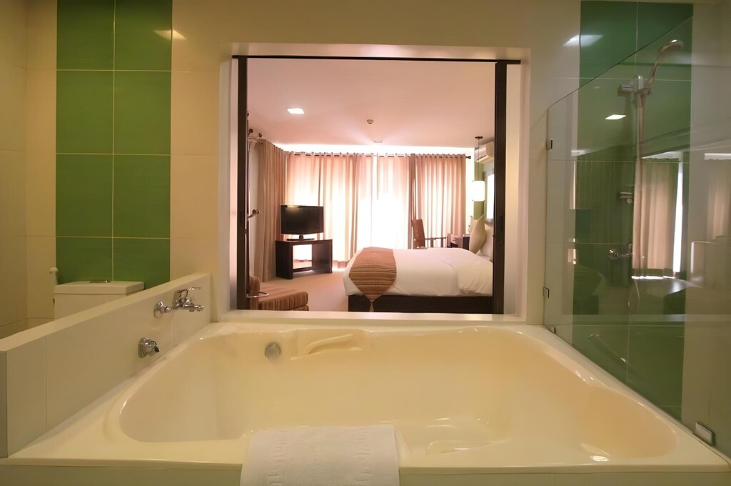 코런 게이트웨이 호텔 앤 스위트 (Coron Gateway Hotel and Suites) 객실 및 시설