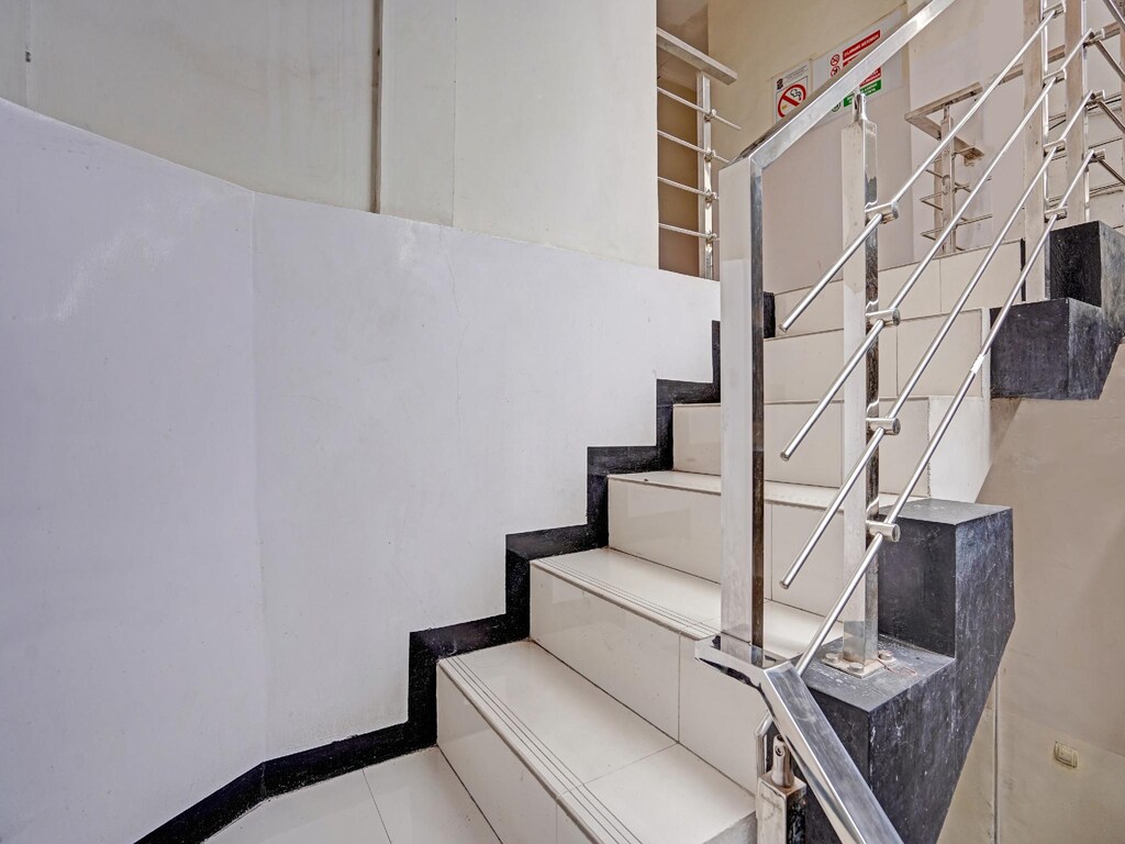OYO Flagship  90789 Genteng Residence 서비스 품질